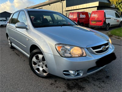 Annonce: Kia Cerato 1,6 LX - Pris 19.900 kr.