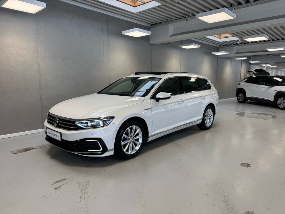 VW Passat 1,4 GTE+ Variant DSG 5d