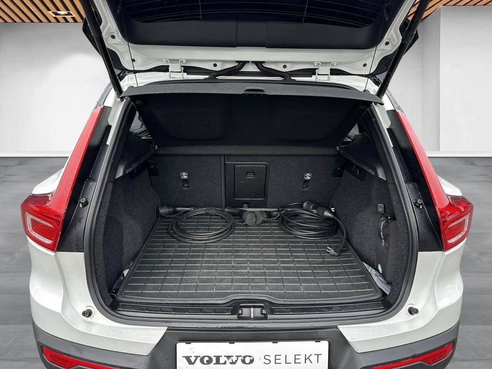 Volvo XC40 P8 ReCharge Twin Pro 5d