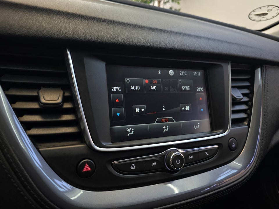 Opel Grandland X 1,2 T 130 Enjoy 5d