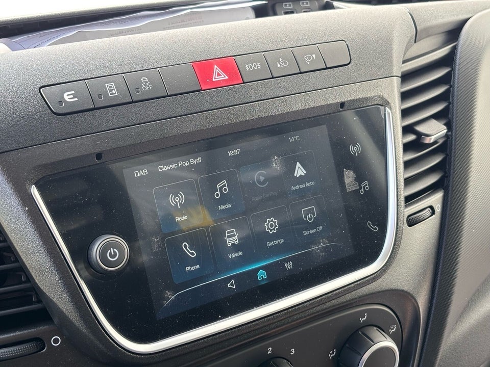 Iveco Daily 3,0 35S18 4100mm Alukasse m/lift AG8