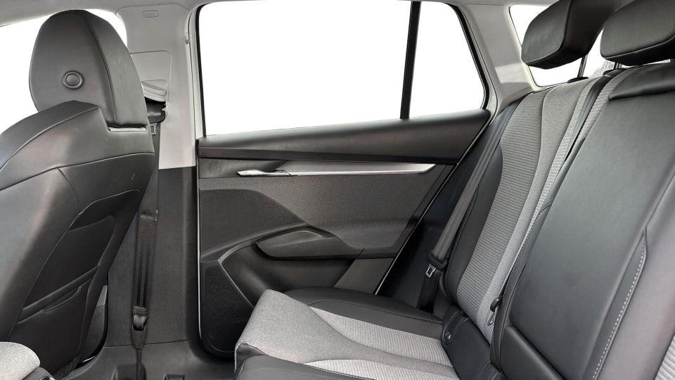 Skoda Enyaq 80 iV 5d