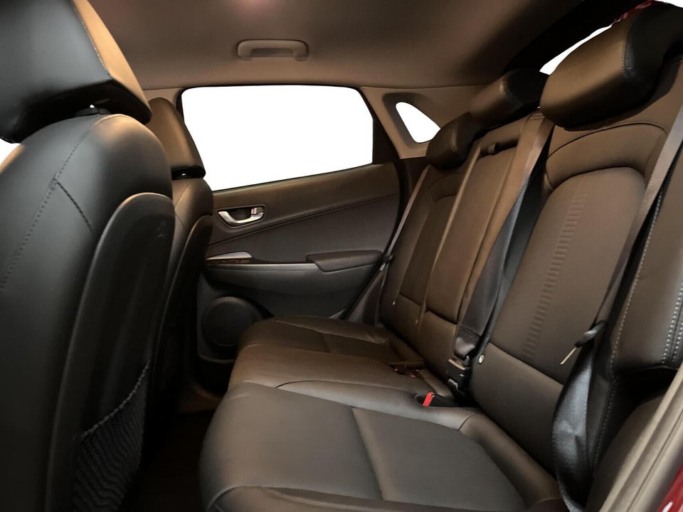 Hyundai Kona 64 EV Premium 5d