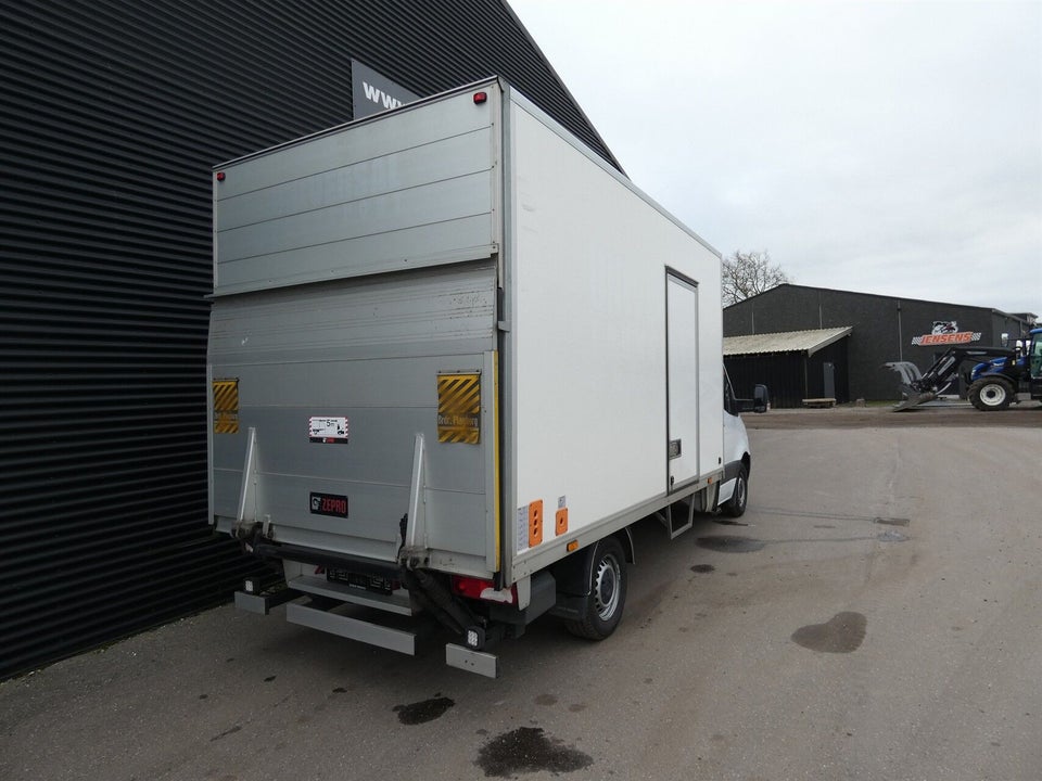 Mercedes Sprinter 317 2,0 CDi A3 Alukasse m/lift aut. RWD 2d