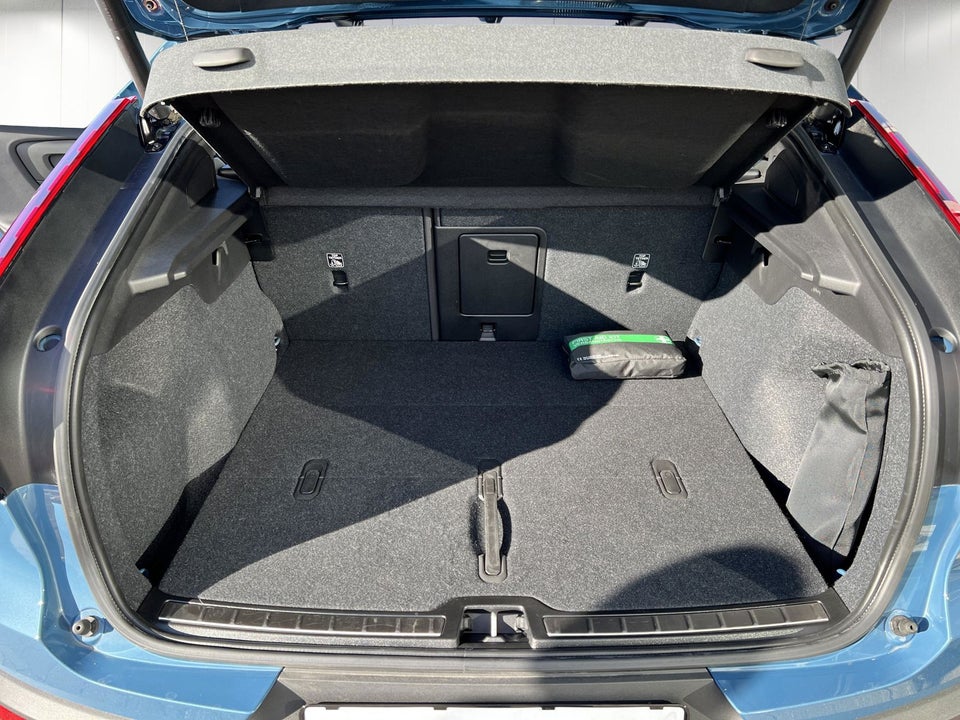 Volvo C40 ReCharge Core 5d