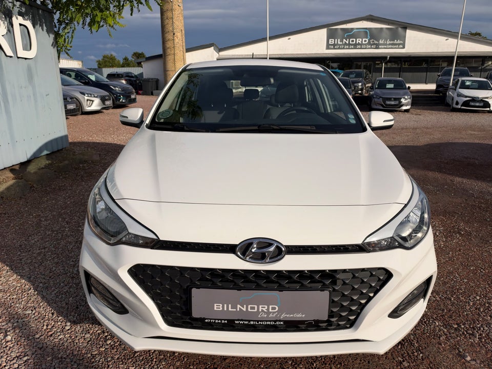 Hyundai i20 1,25 Style 5d