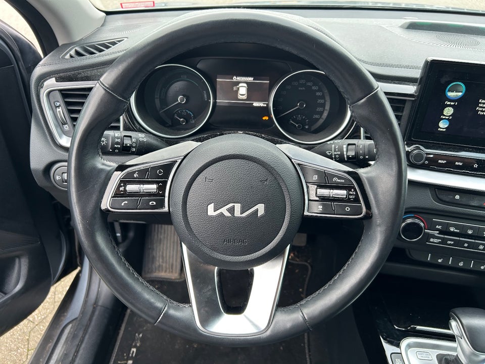 Kia XCeed 1,6 PHEV Prestige DCT 5d