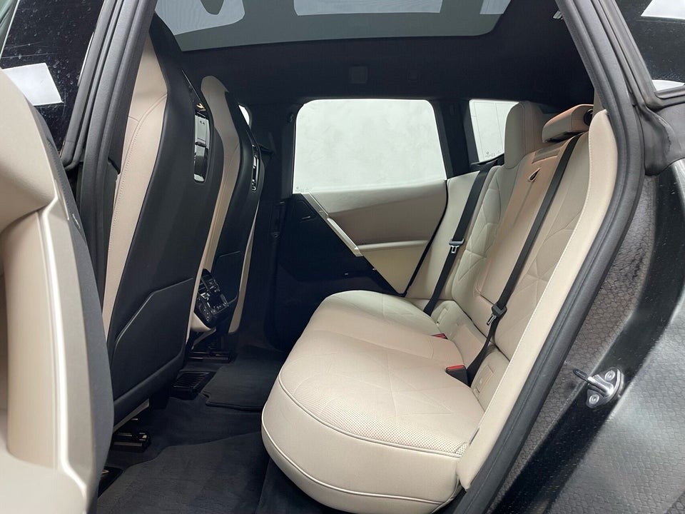 BMW iX xDrive50 5d