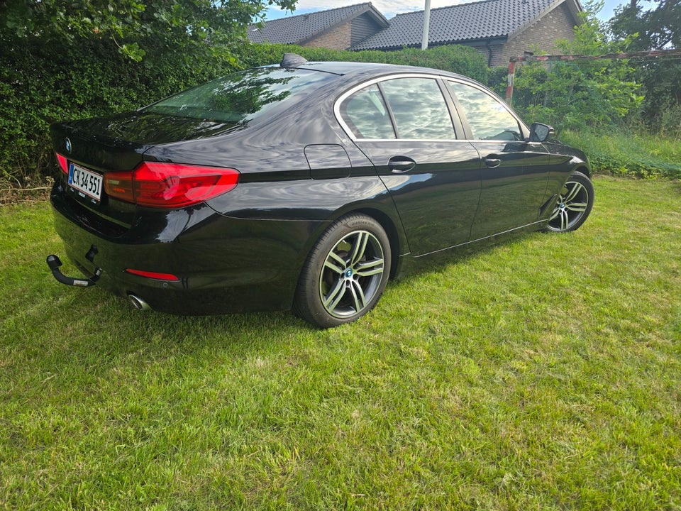 BMW 520d 2,0 Connected aut. 4d