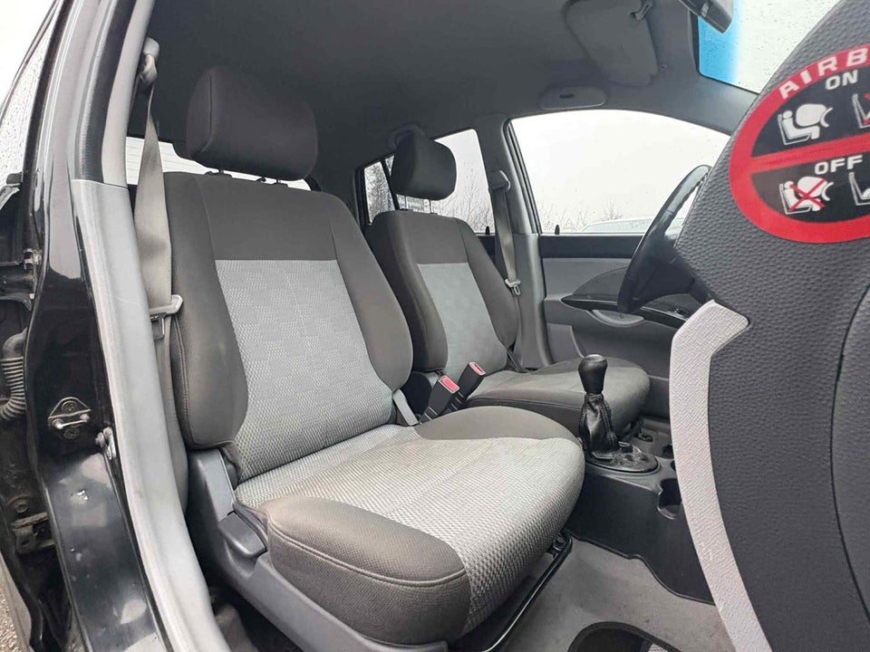 Kia Picanto 1,1 EX 5d