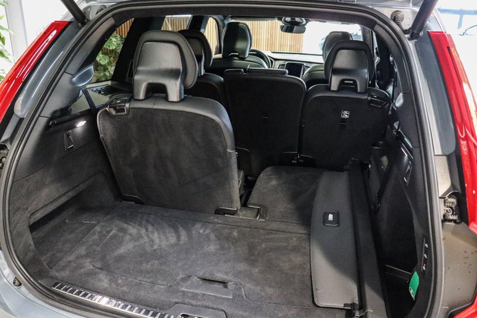 Volvo XC90 2,0 T8 ReCharge Ultimate Dark aut. AWD 7prs 5d