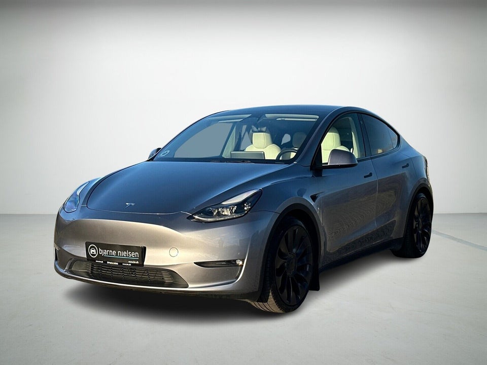 Tesla Model Y Performance AWD 5d