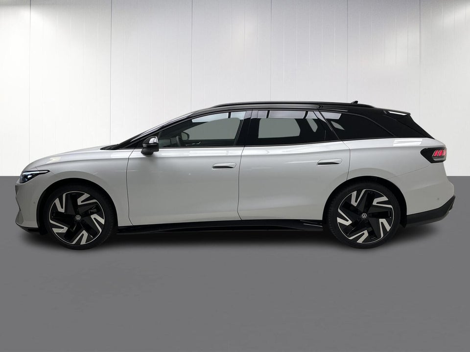 VW ID.7 86 Style S Tourer 5d