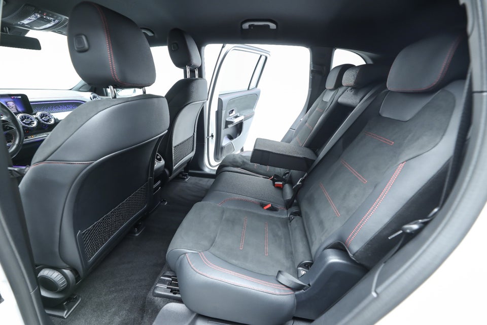 Mercedes EQB250+ AMG Advance 5d