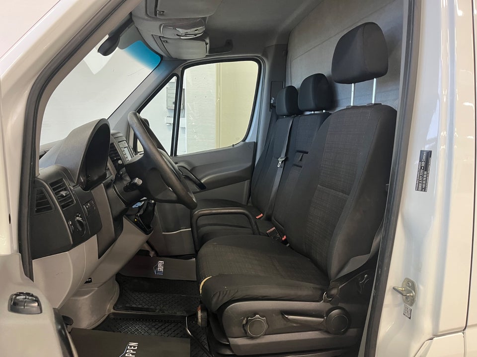 Mercedes Sprinter 319 3,0 CDi R3 Kassevogn aut. 5d