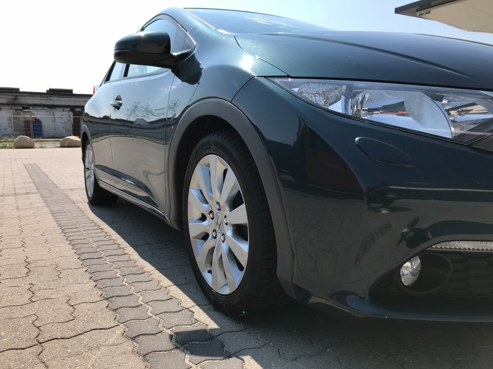 Honda Civic 1,4 i-VTEC Sport 5d