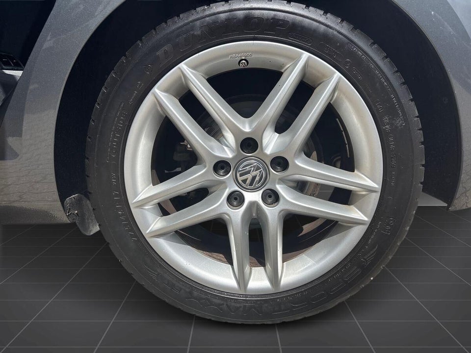 VW Golf VII 1,5 TSi 130 Comfortline DSG 5d