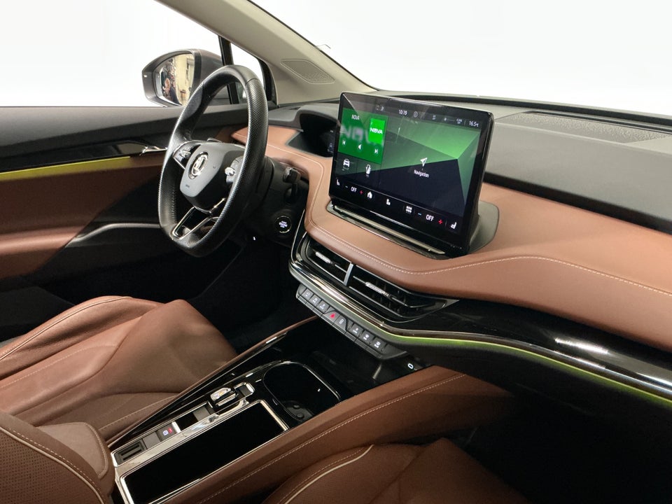 Skoda Enyaq 80 iV Plus ecoSuite 5d