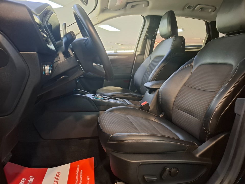 Ford Kuga 2,5 PHEV Titanium X CVT 5d