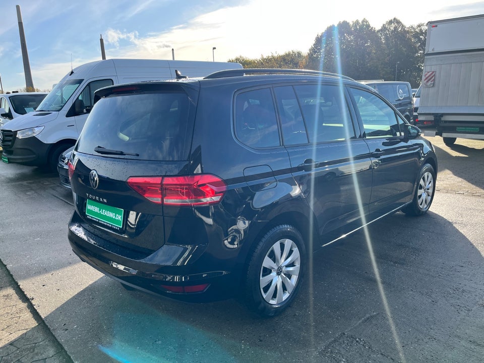 VW Touran 2,0 TDi 122 Comfortline Van 5d