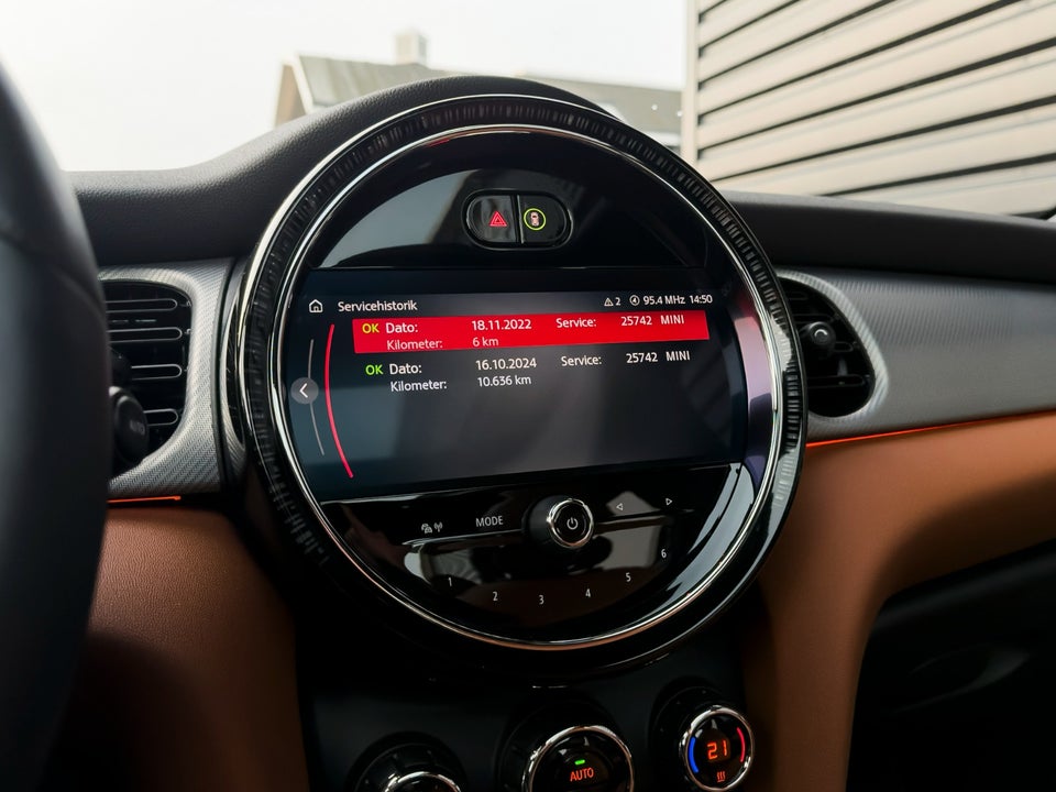 MINI Cooper SE Younique Trim 3d