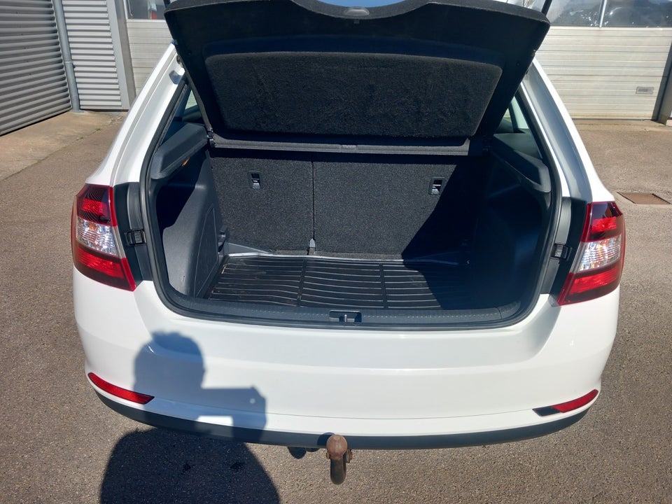 Skoda Rapid 1,2 TSi 110 Ambition Spaceback 5d