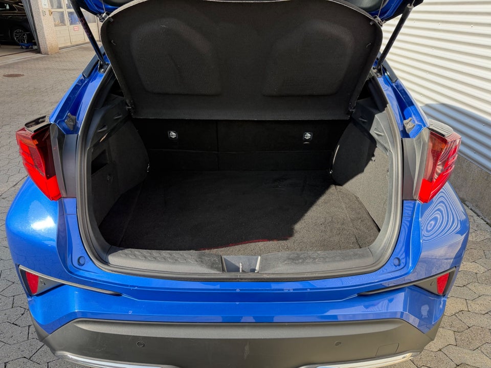 Toyota C-HR 2,0 Hybrid C-LUB Premium CVT 5d