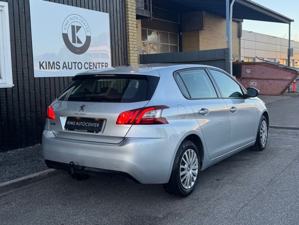 Peugeot 308 1,2 VTi 82 Active 5d