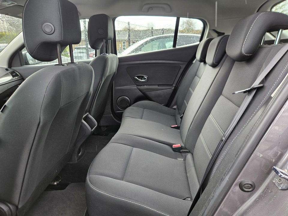 Renault Megane III 1,2 TCe 115 Expression 5d