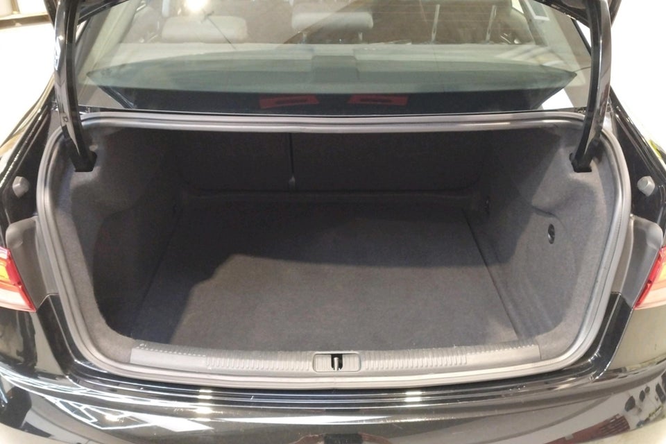 Audi A3 1,6 TDi 116 Sport S-tr. 4d