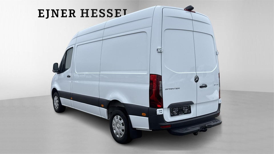 Mercedes Sprinter 317 2,0 CDi A2 Kassevogn aut. RWD