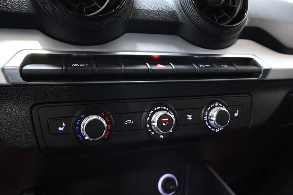 Audi Q2 1,4 TFSi 150 S-tr. 5d