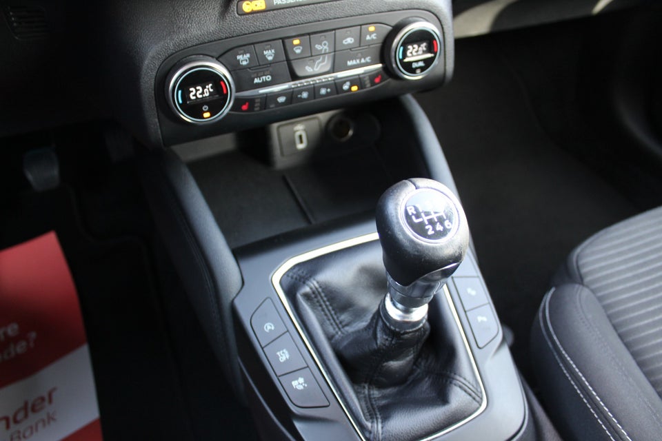 Ford Focus 1,5 EcoBoost Titanium 5d