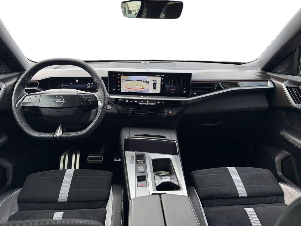 Opel Grandland-e 73 GS 5d