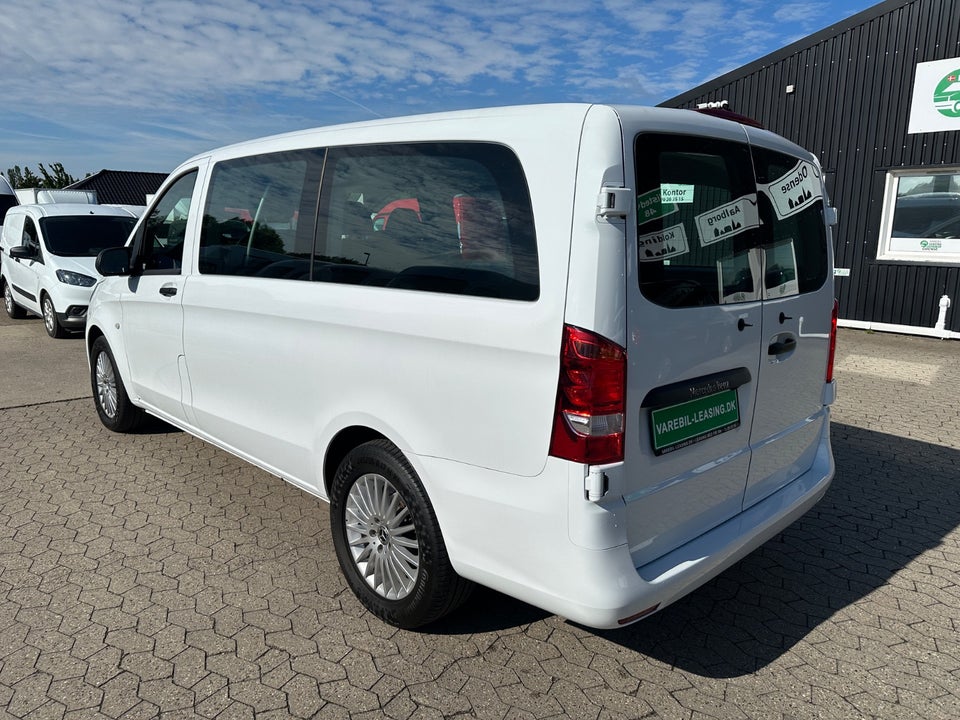 Mercedes eVito 129 Tourer PRO L Van