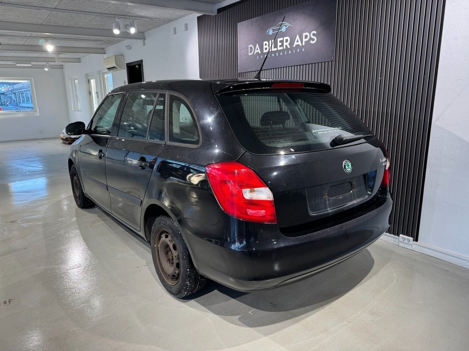 Skoda Fabia 1,2 12V Ambiente Combi 5d