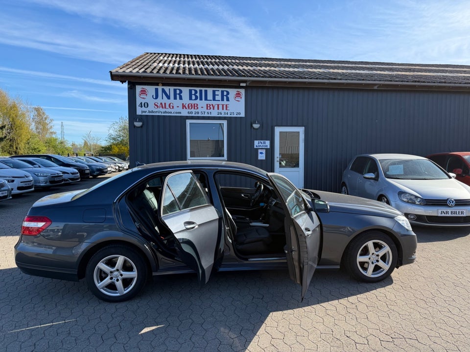 Mercedes E200 2,2 CDi aut. BE 4d