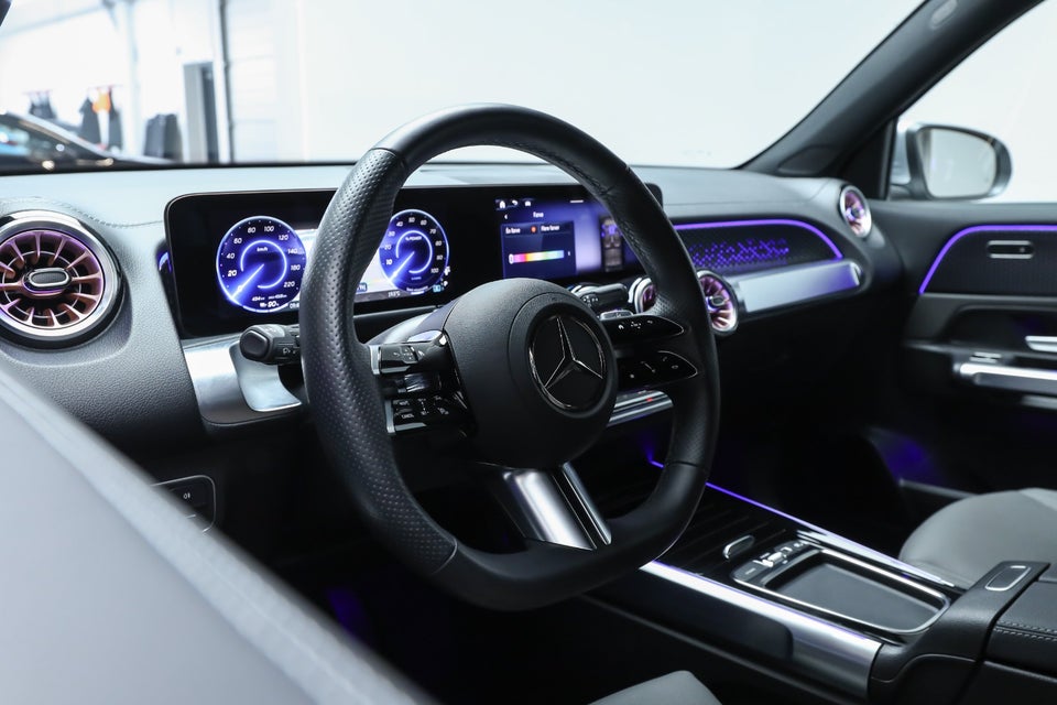Mercedes EQB250+ Electric Art 5d
