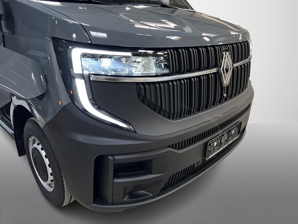 Renault Master V T35 87 E-Tech L3H2 Combi