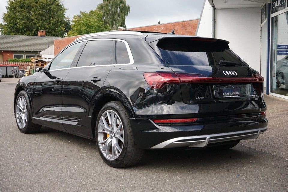 Audi e-tron 50 S-line quattro 5d