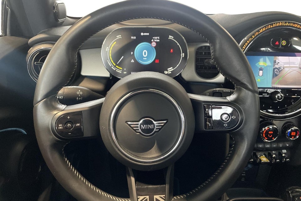 MINI Cooper SE Maximise 3d