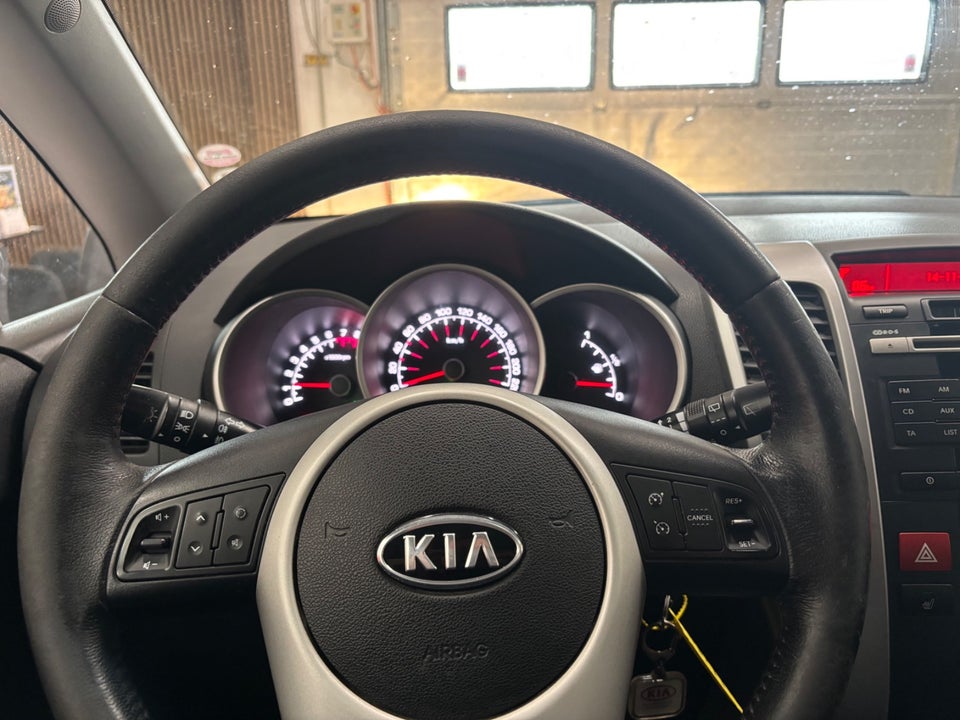 Kia Venga 1,4 CVVT Exclusive Fashion 5d