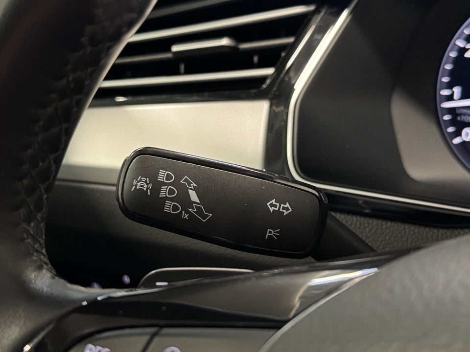 VW Passat 1,4 TSi 150 Comfortline Premium DSG 4d