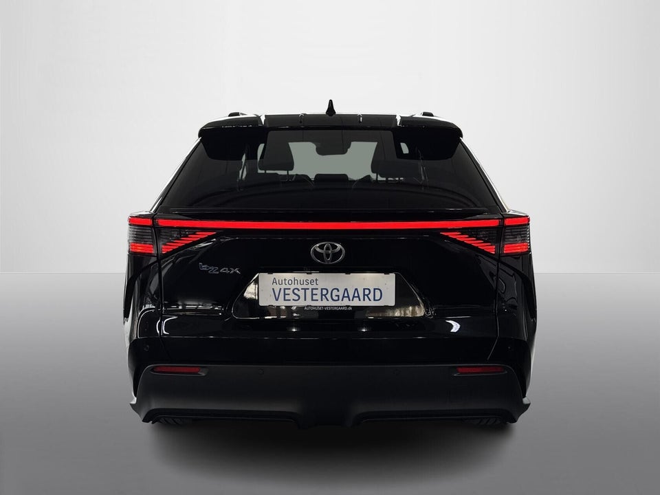 Toyota bZ4X Active 5d