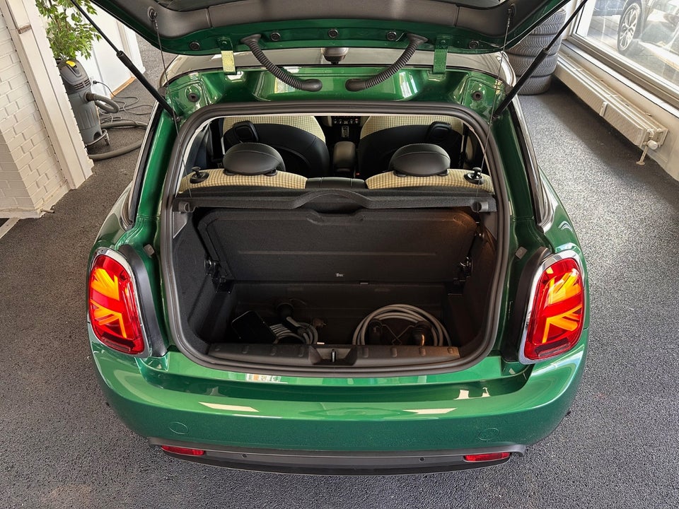 MINI Cooper SE Edition Premium Plus 3d