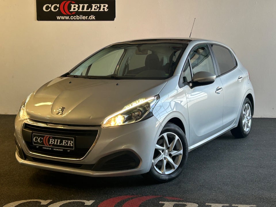Peugeot 208 1,2 VTi 82 Allure Sky 5d