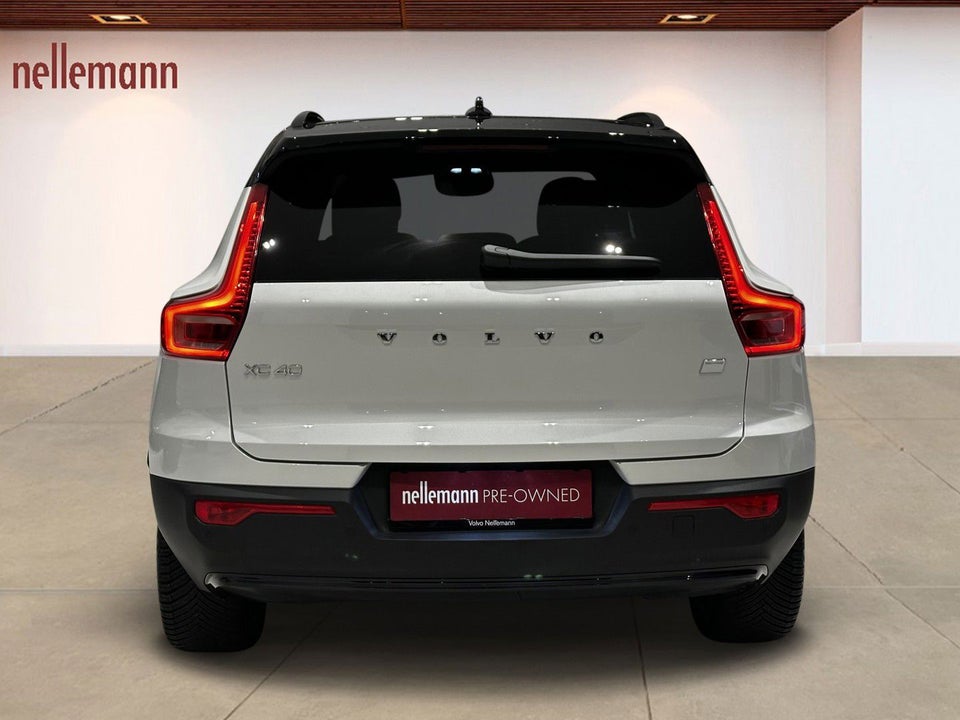 Volvo XC40 ReCharge Extended Range Plus 5d