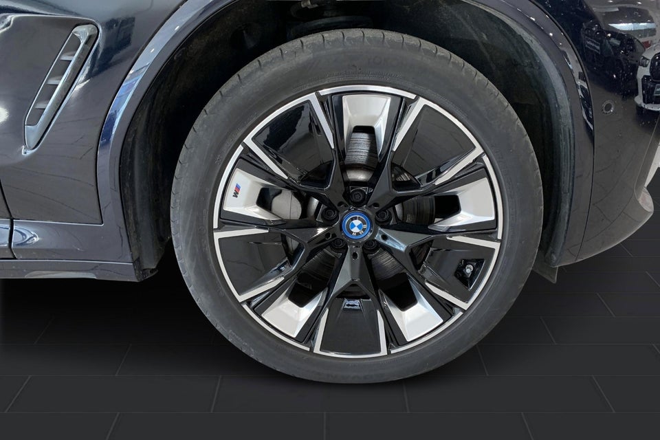 BMW iX3 Charged Plus M-Sport 5d