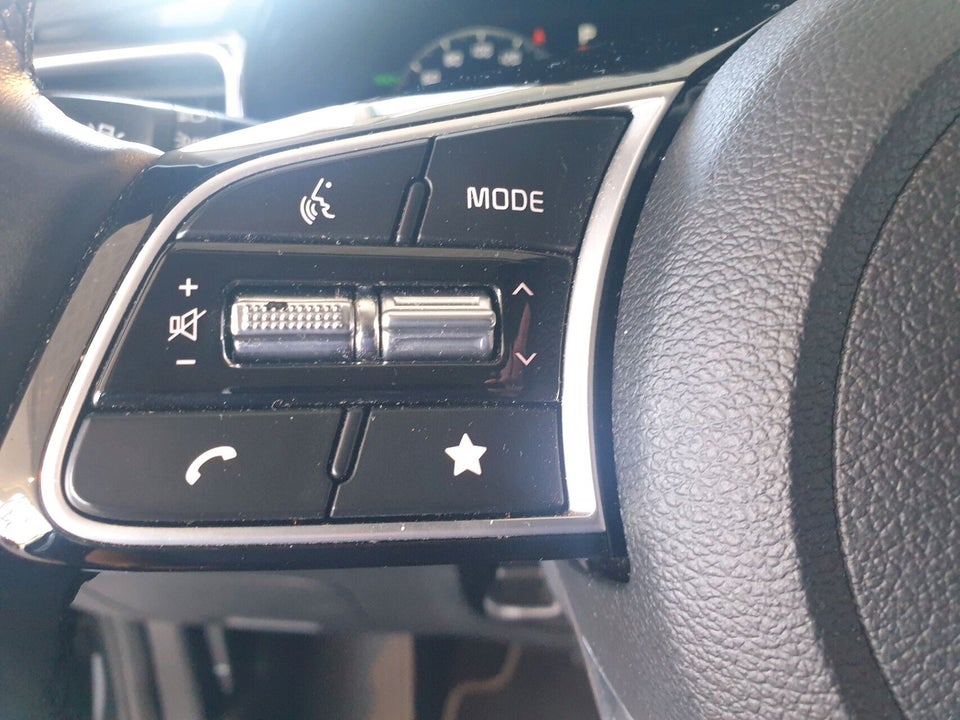 Kia XCeed 1,6 PHEV Upgrade DCT 5d