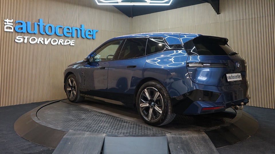 BMW iX xDrive40 Sport 5d